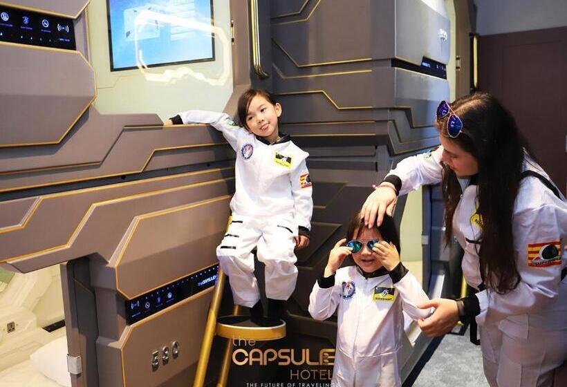 בית מלון כפרי The Capsule