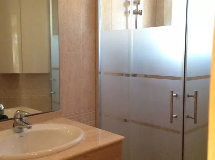 هتل Villa Irene