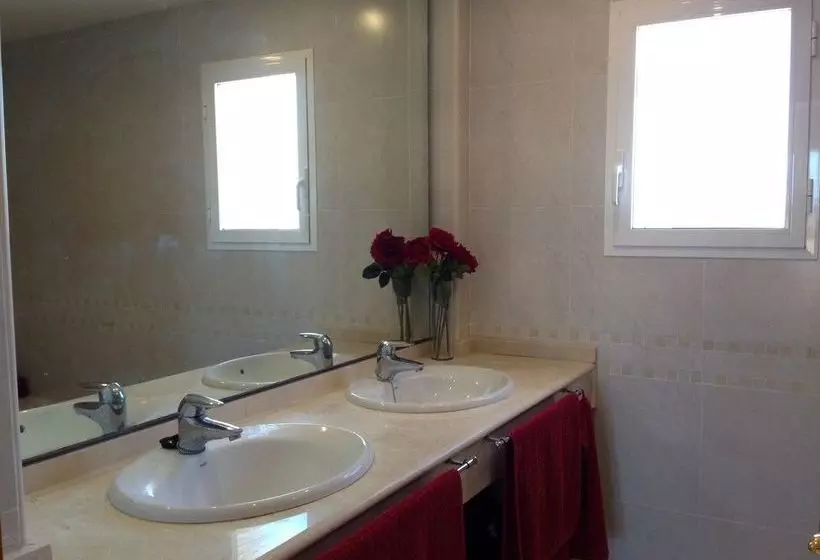 هتل Villa Irene