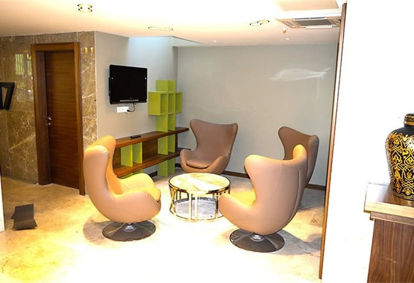 هتل Reikartz 2017