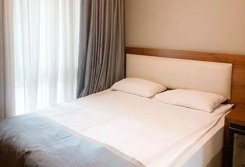 هتل Reikartz 2017