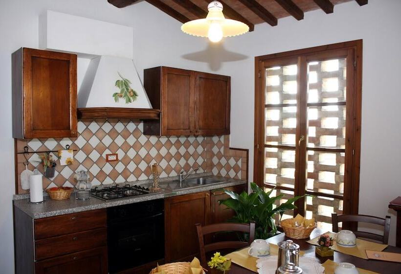 בית מלון כפרי Agriturismo Le Docce