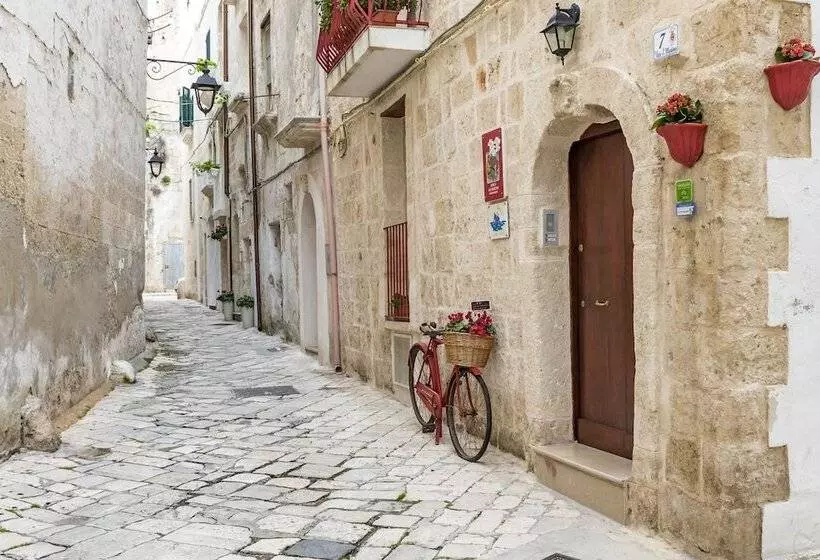 هتل B&b Borgo San Martino