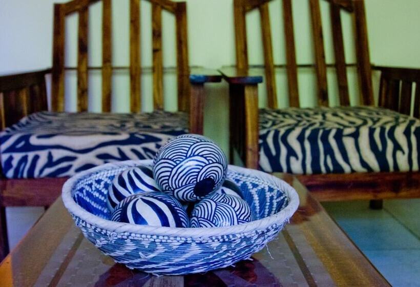 هتل Chanters Lodge