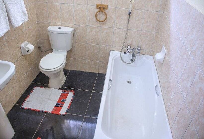 هتل Chanters Lodge