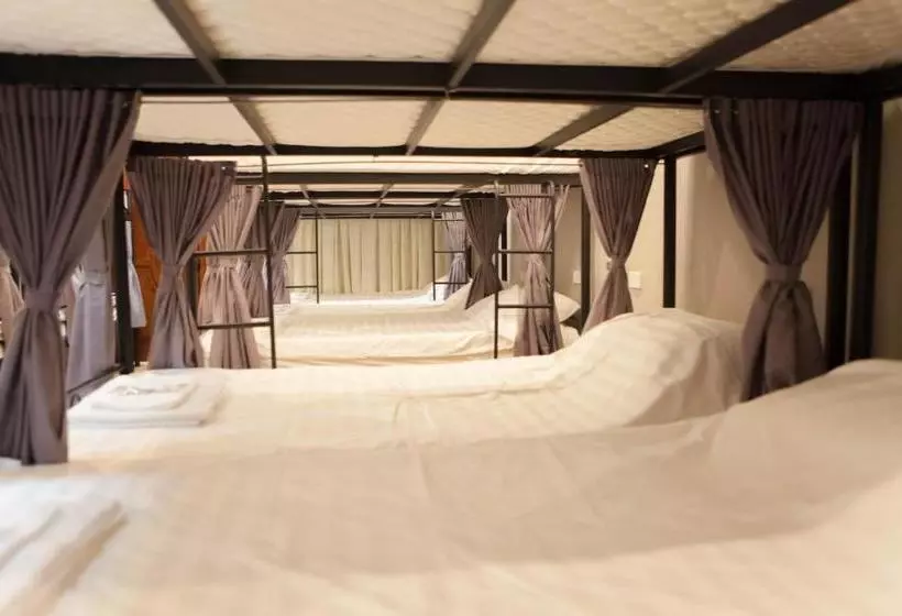 هتل Ha Noi Lantern Dorm  Adults Only