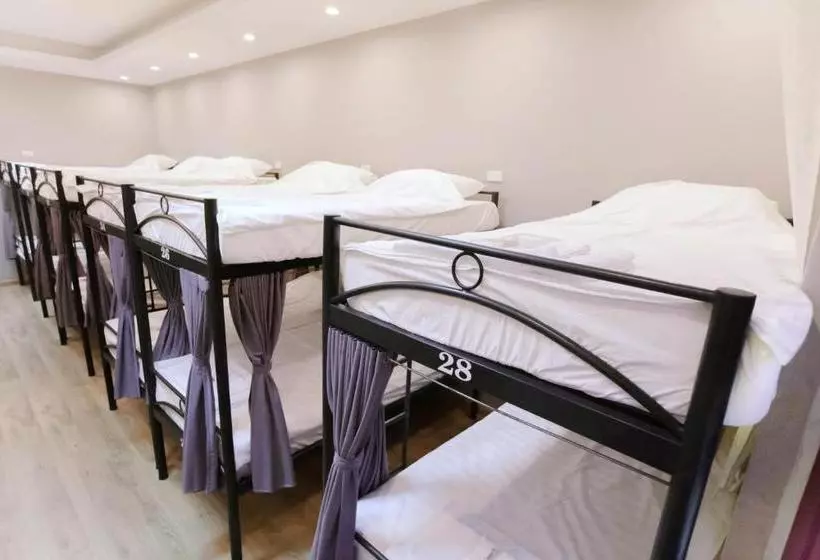 هتل Ha Noi Lantern Dorm  Adults Only