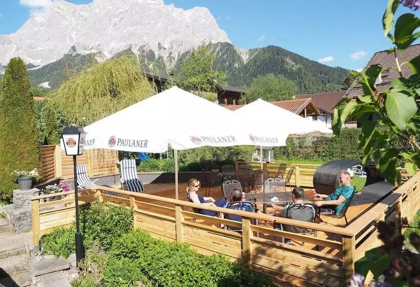 ホテル Haus Brabant