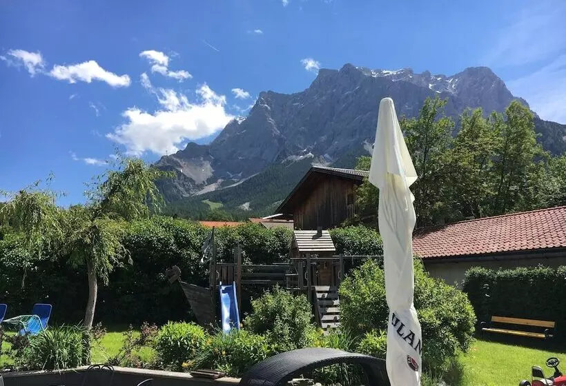 ホテル Haus Brabant