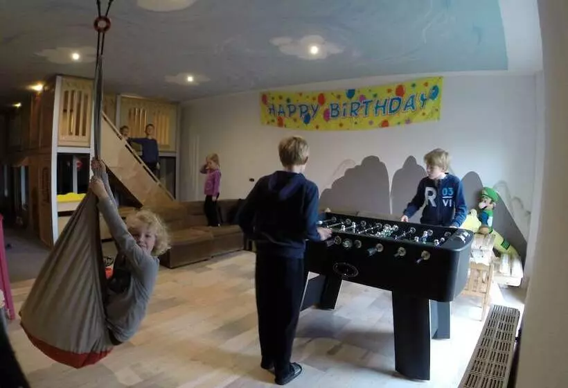 ホテル Haus Brabant