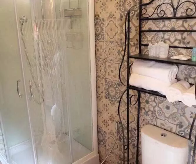 هتل Home Boutique