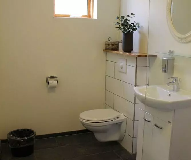 هتل Hótel á