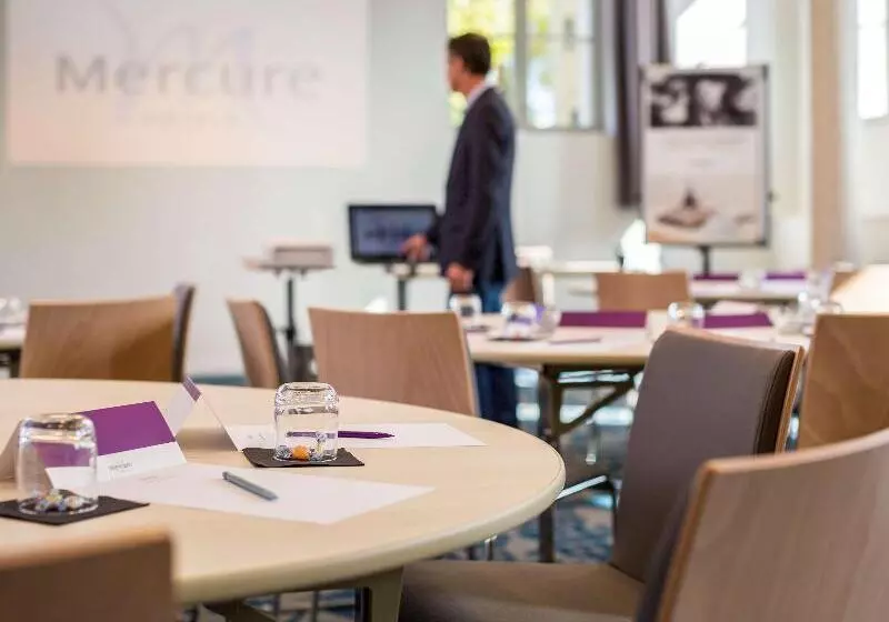 ホテル Hôtel Mercure Beauvais Centre Cathédrale