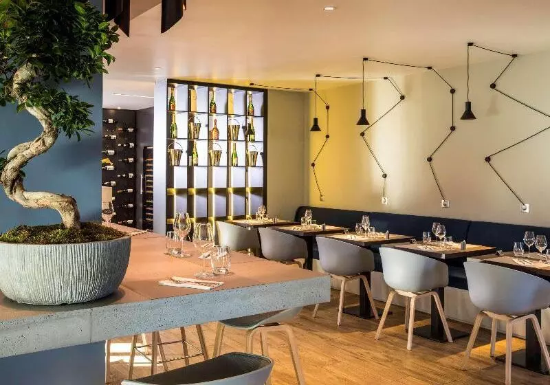 ホテル Hôtel Mercure Beauvais Centre Cathédrale