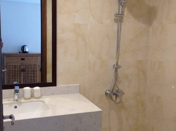 هتل Lenid Nha Trang