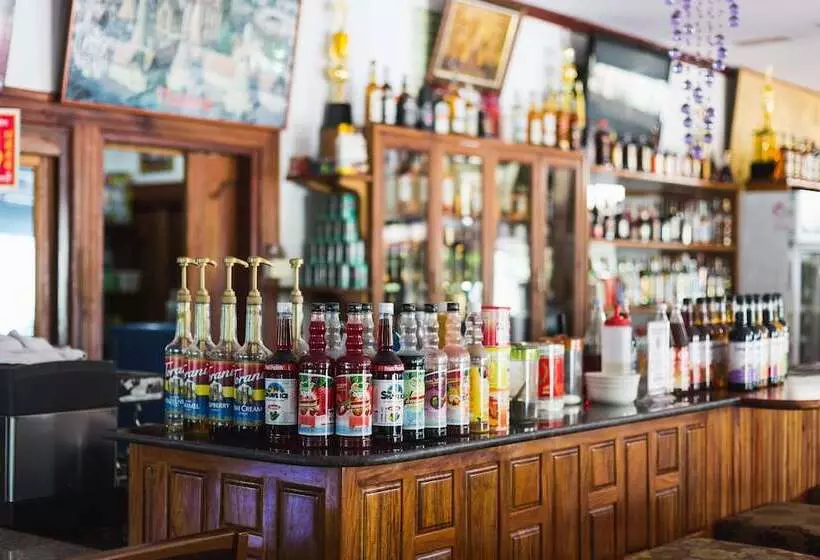 ホテル Lert Prasert House