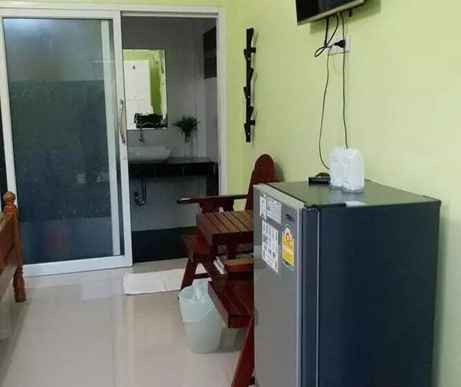 هتل Pt House Resort