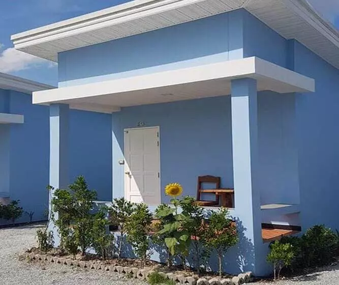 هتل Pt House Resort