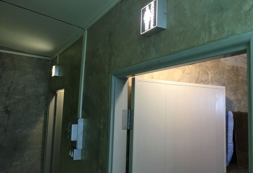 בית מלון כפרי Resting Place Hostel