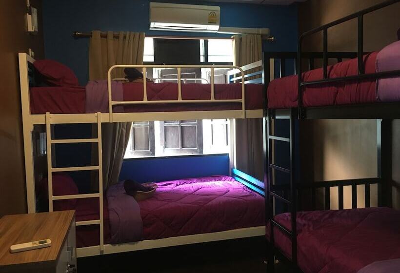 בית מלון כפרי Resting Place Hostel