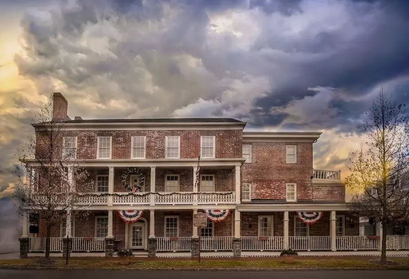 ホテル The Chester Publick House Restaurant And Inn