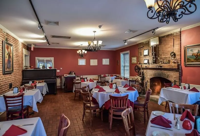 ホテル The Chester Publick House Restaurant And Inn
