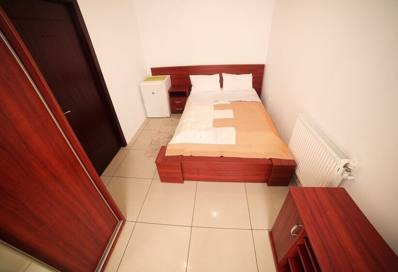 Jam Hotel Truskavets