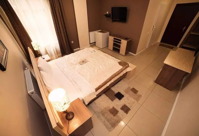 Jam Hotel Truskavets