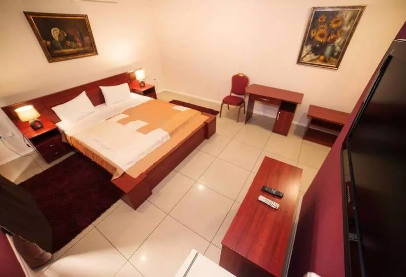 Jam Hotel Truskavets