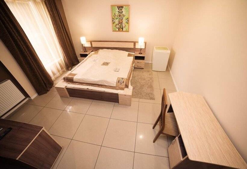 Jam Hotel Truskavets