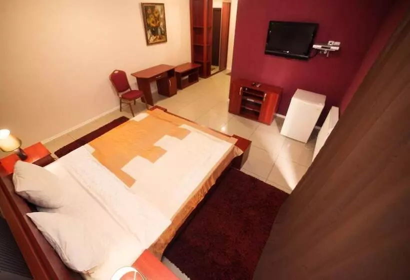 Jam Hotel Truskavets