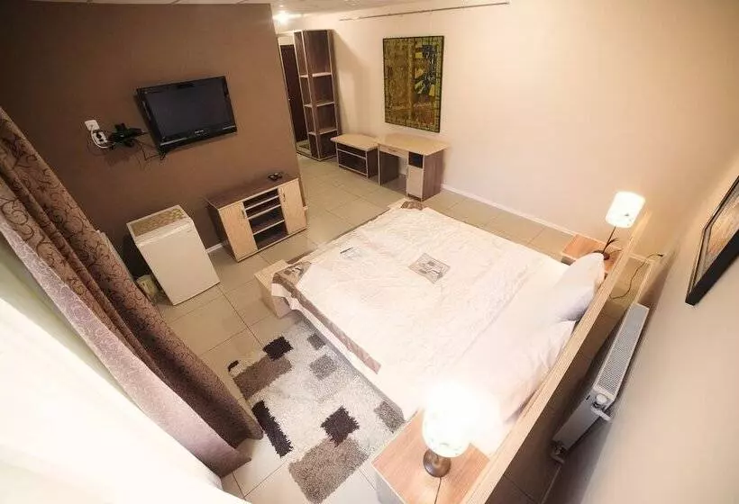 Jam Hotel Truskavets