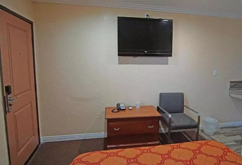 Rosa Bell Motel   Los Angeles