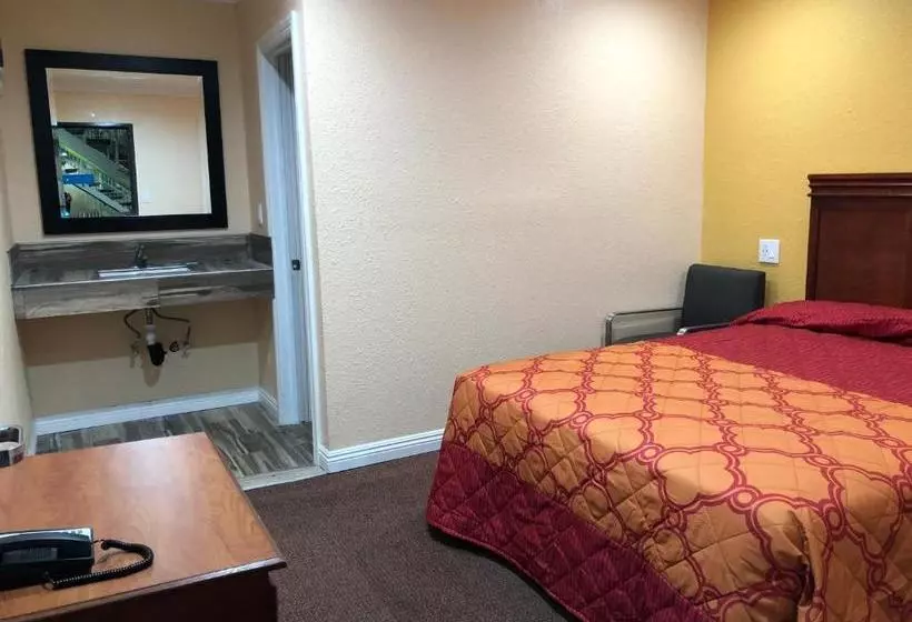 Rosa Bell Motel   Los Angeles