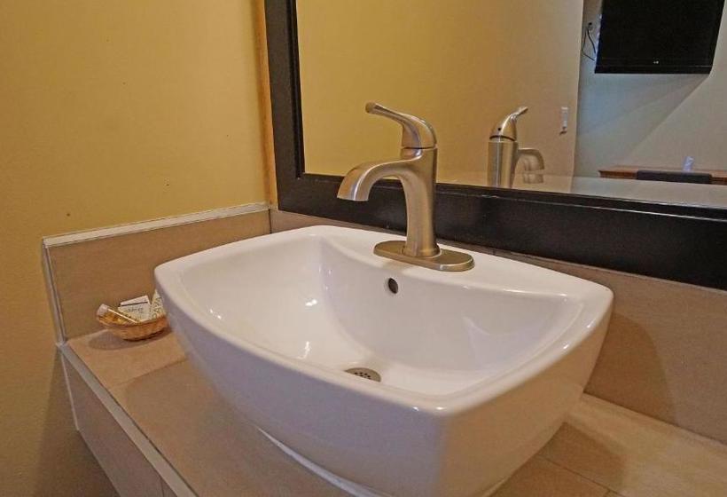 Rosa Bell Motel   Los Angeles