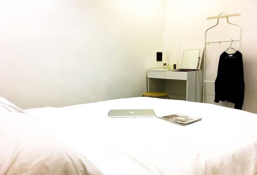 هتل Boon Street Hostel