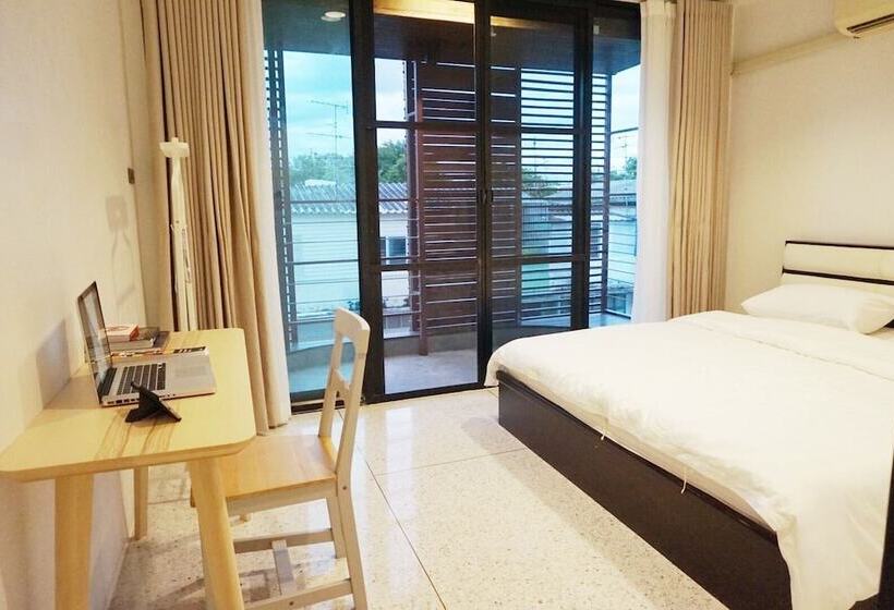 هتل Boon Street Hostel