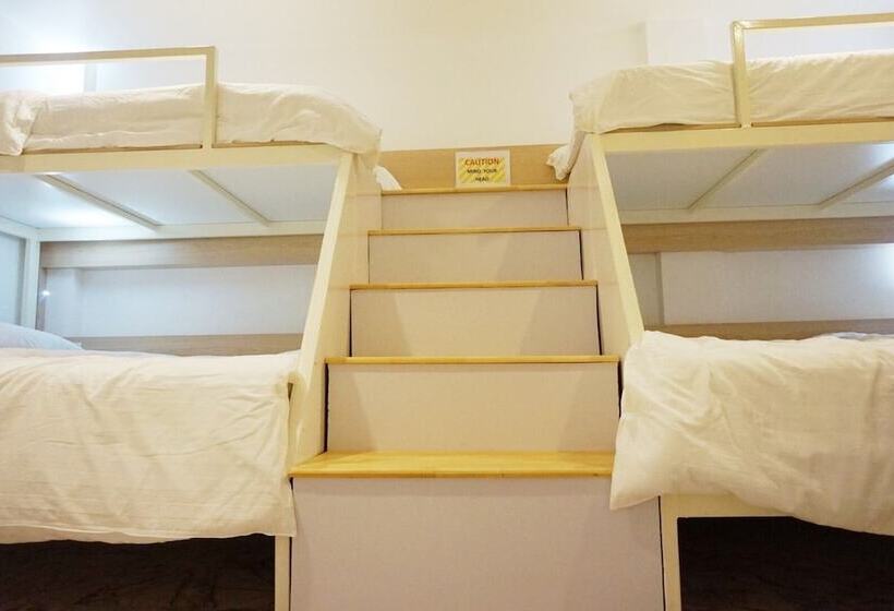 هتل Boon Street Hostel