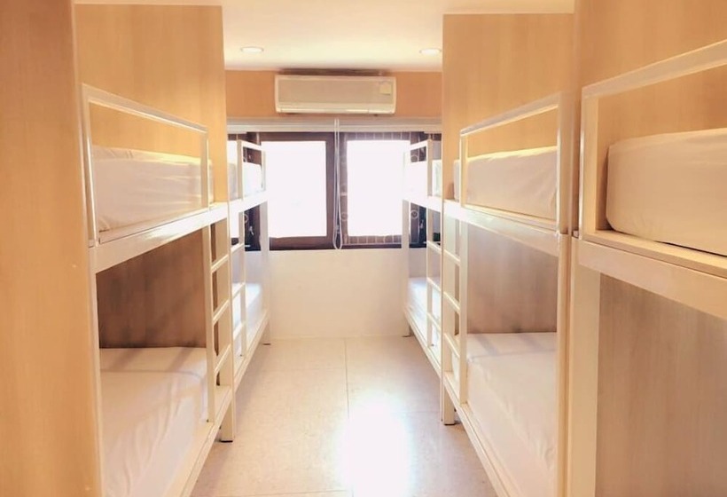 هتل Boon Street Hostel