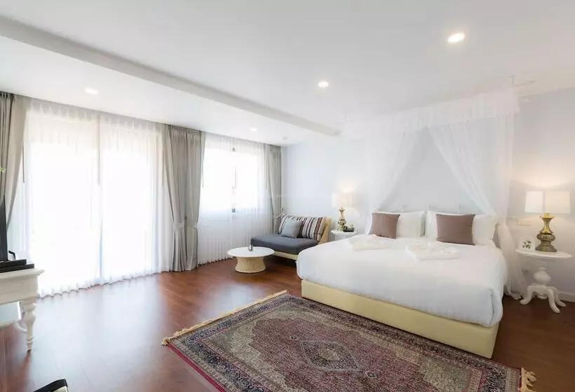 Hotelli Content Villa Chiang Mai