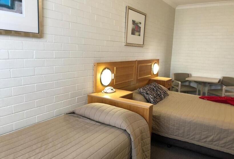 호텔 Goulburn Motor Inn