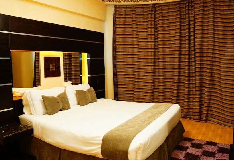 בית מלון כפרי Naiara Maahad Eledara Elnsaey