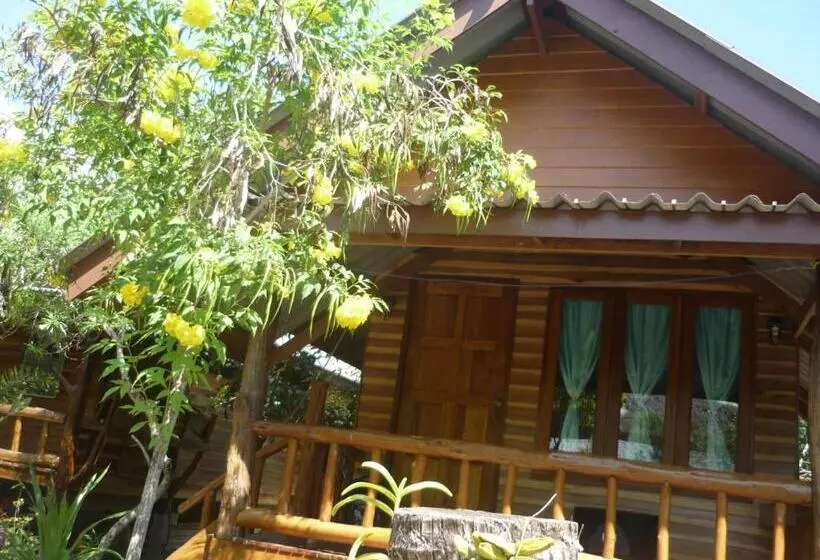 هتل Pasai Beach Lodge