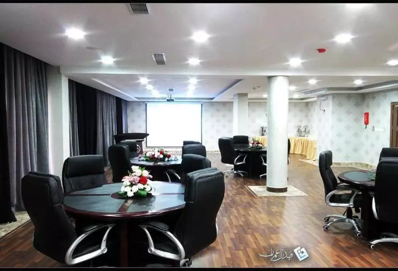 ホテル Taraf Yanbu