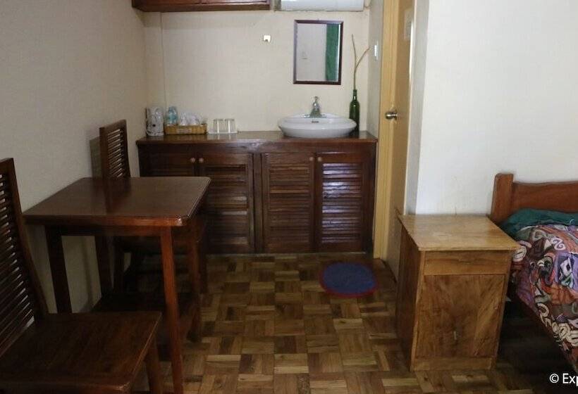 Hotel Algen's Dive Resort