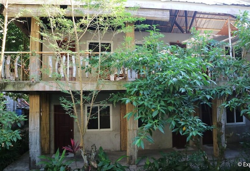 Hotel Algen's Dive Resort