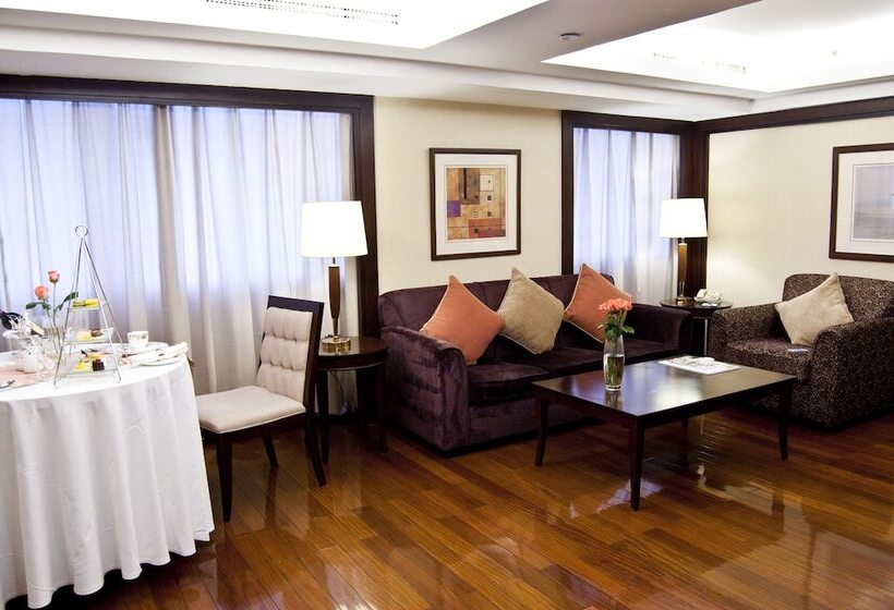 호텔 Golden Eagle Crown Executive Apartment