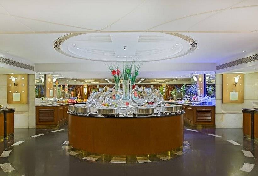 호텔 Golden Eagle Crown Executive Apartment