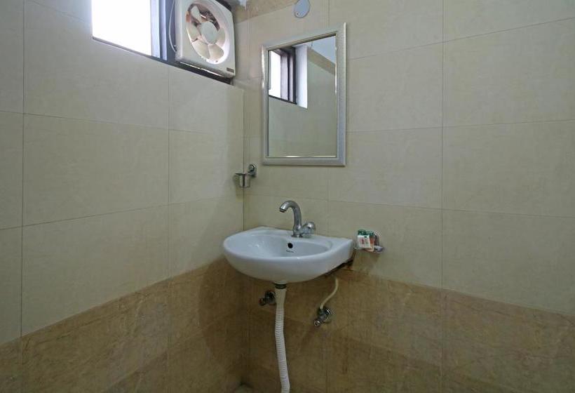 Hotel Golden Park Gurgaon