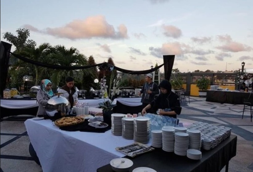 Her Hotel & Trade Centre Balikpapan